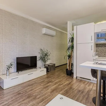 Stylish 1bedroom In The Heart Of St Julians 404 San Ġiljan