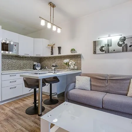 Stylish 1bedroom In The Heart Of St Julians 404