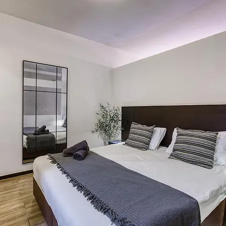 Lägenhet Stylish 1bedroom In The Heart Of St Julians 404 St. Julian's