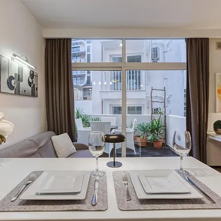 Stylish 1bedroom In The Heart Of St Julians 404 Lägenhet